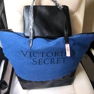 BNWT Victoria's Secret Blue and Black Tote With Free Makeup Case